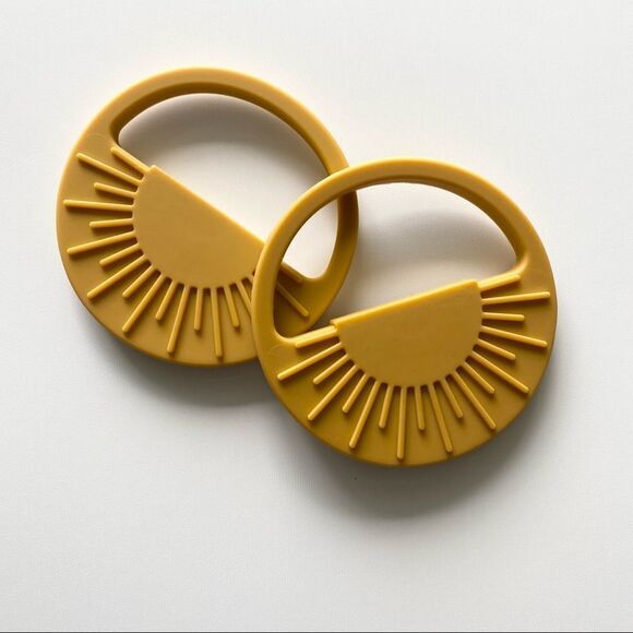 Boho Silicone Baby Teething Ring - Picture 1 of 3